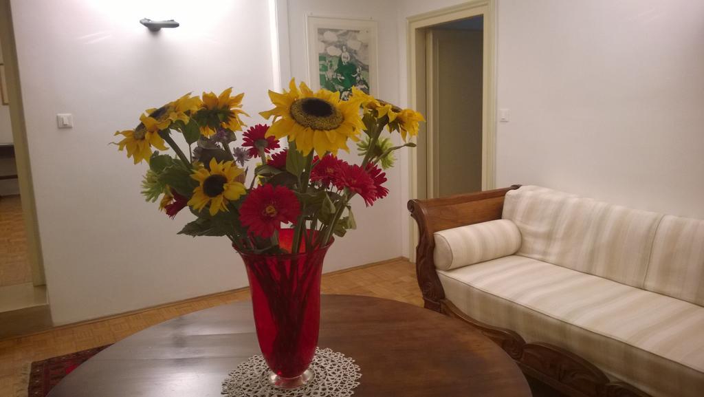 Apartment In Back To San Marco Tourist Venedig
